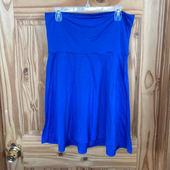 Old Navy Maternity - Picture 1 of 3
